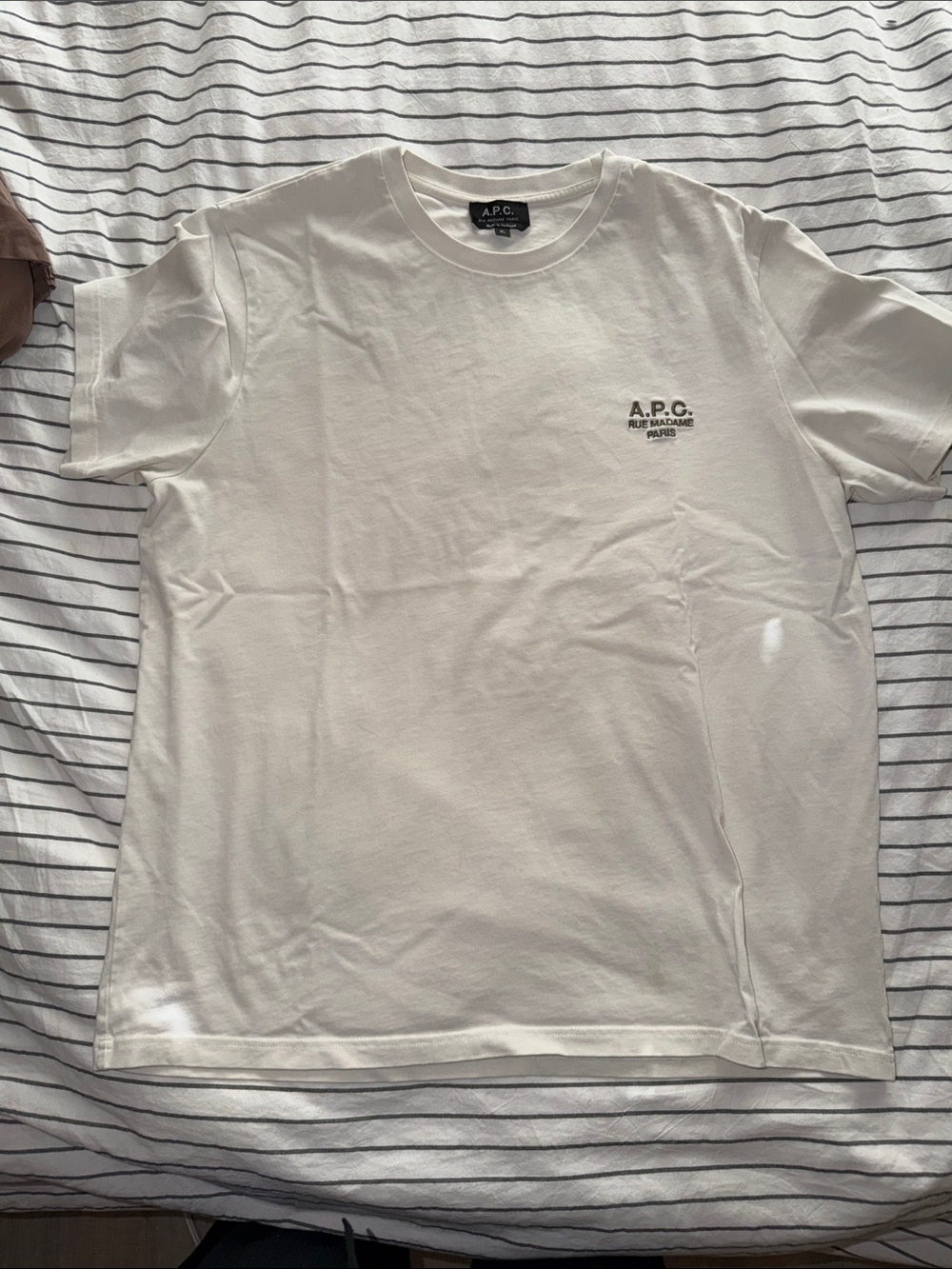 A.P.C. White Crewneck T-Shirt with Small Chest Logo